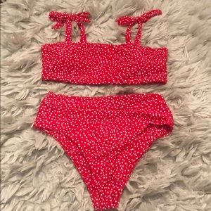 Super cute and great quality bikini.